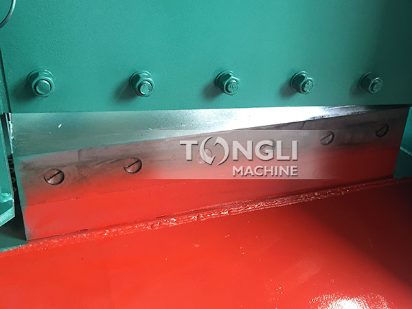 15231711501851.jpg 龙门剪切机-5..jpg